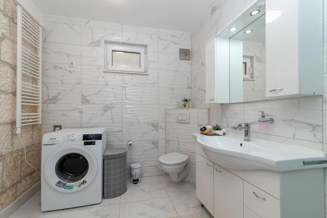 Eden Mediterranean House Vrsine Εξωτερικό φωτογραφία